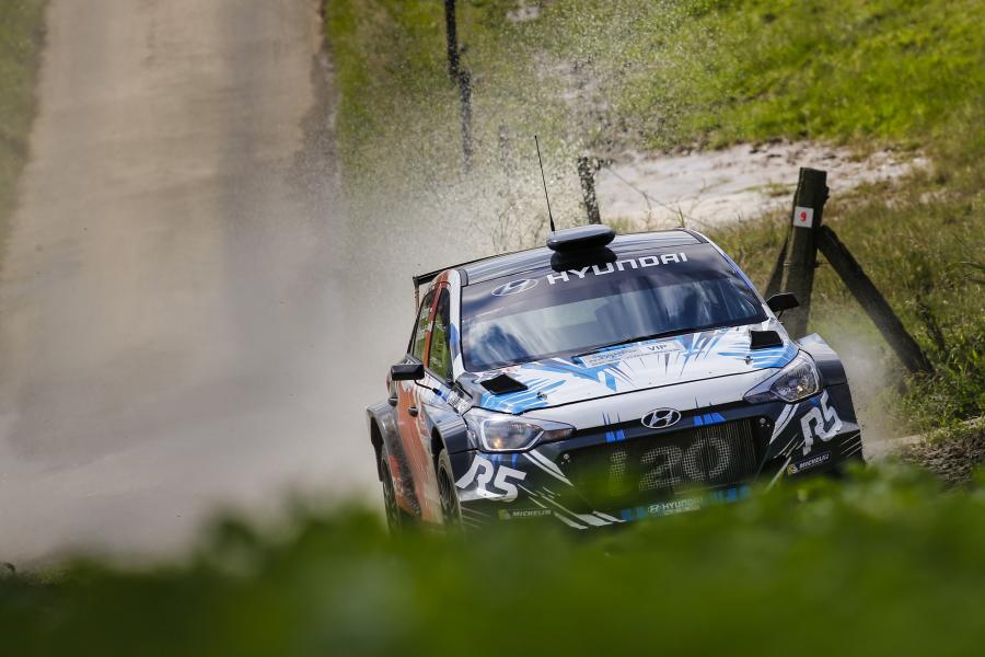  Hyundai i20 R5 (IB) 2016 года  (фото 4 из 12)
